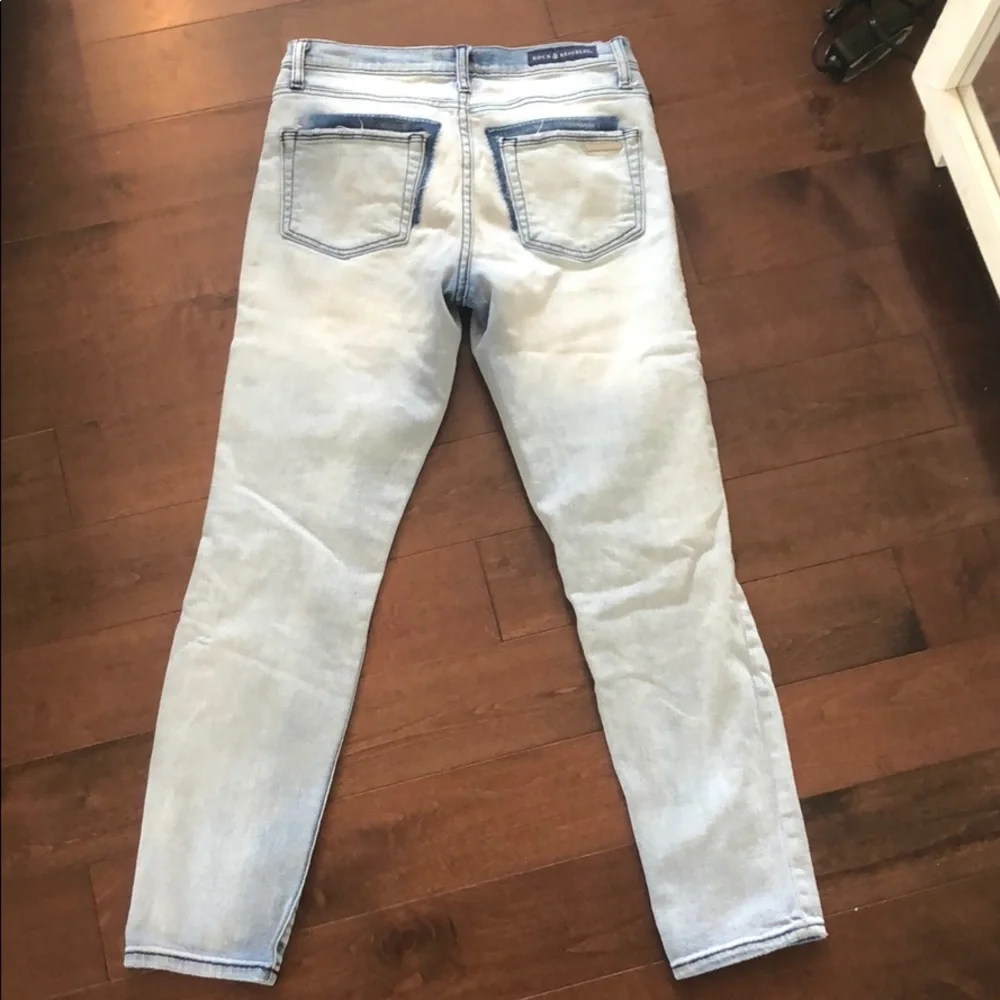 Rock and Republic Berlin Ankle Jeans - Picture 3 of 7